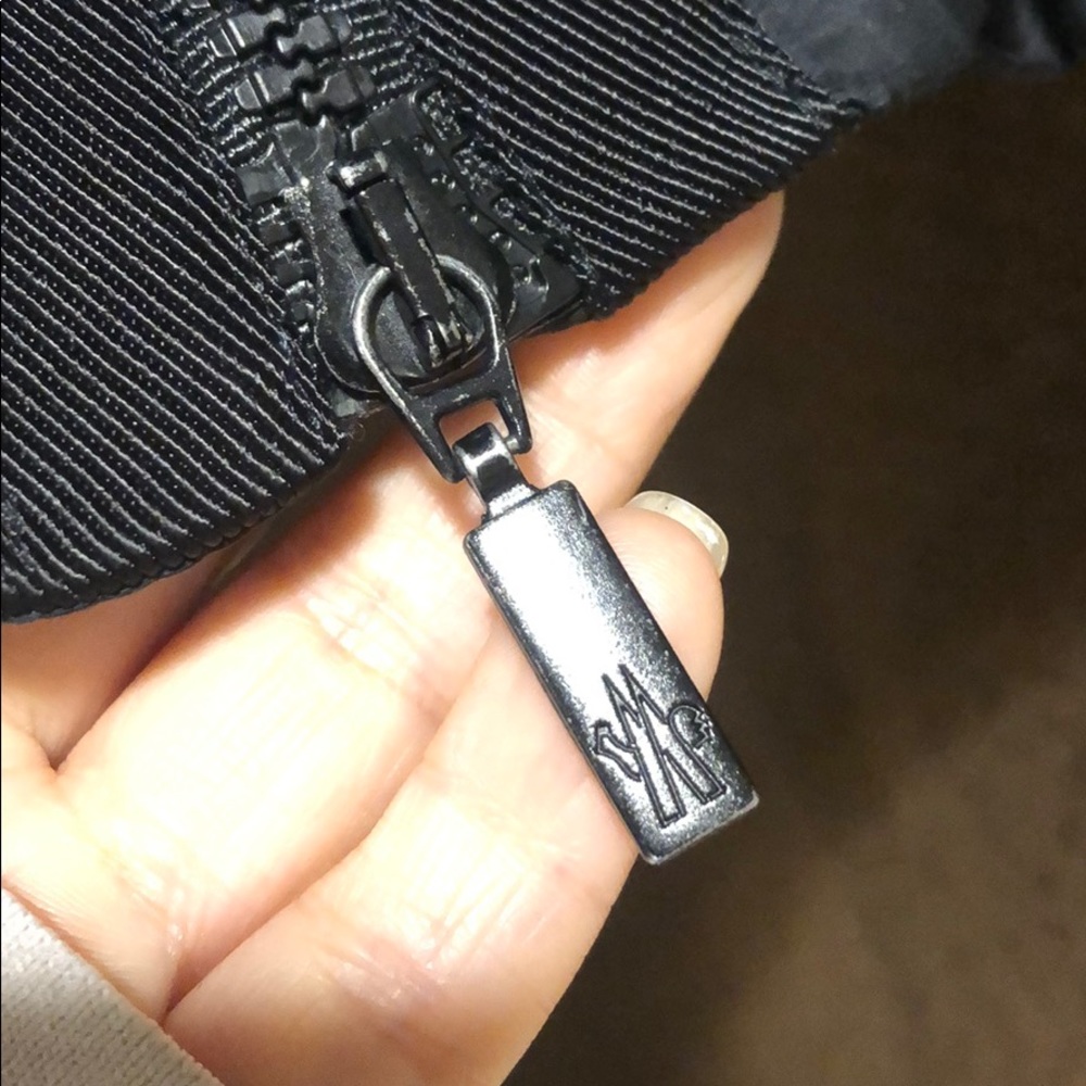 Moncler - Picture 4 of 8
